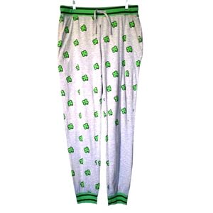 Mad Engine Gray Joggers Sleep Pants with Green Lucky Irish Shamrock Clover L EUC
